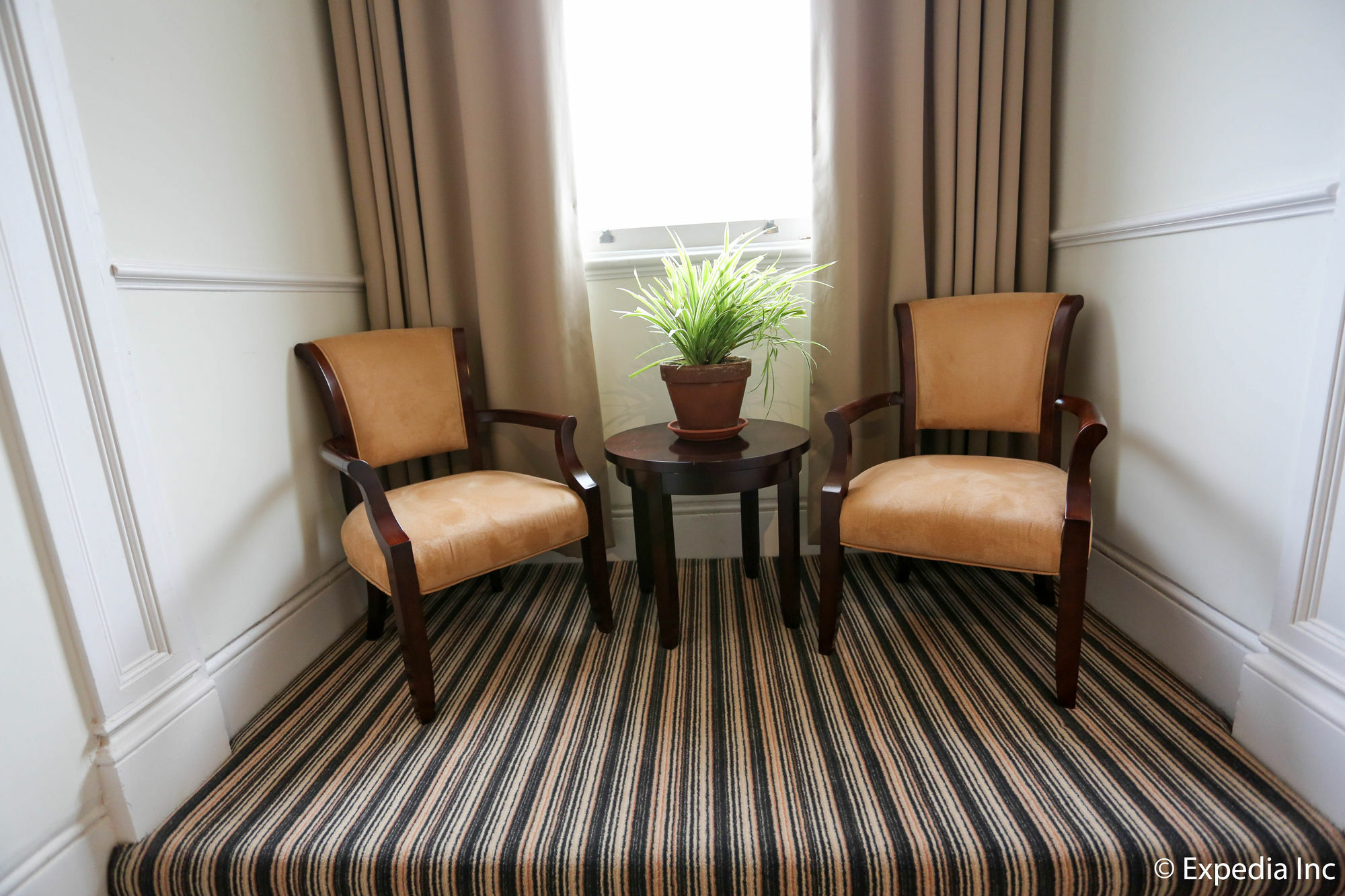The Kensington 3*