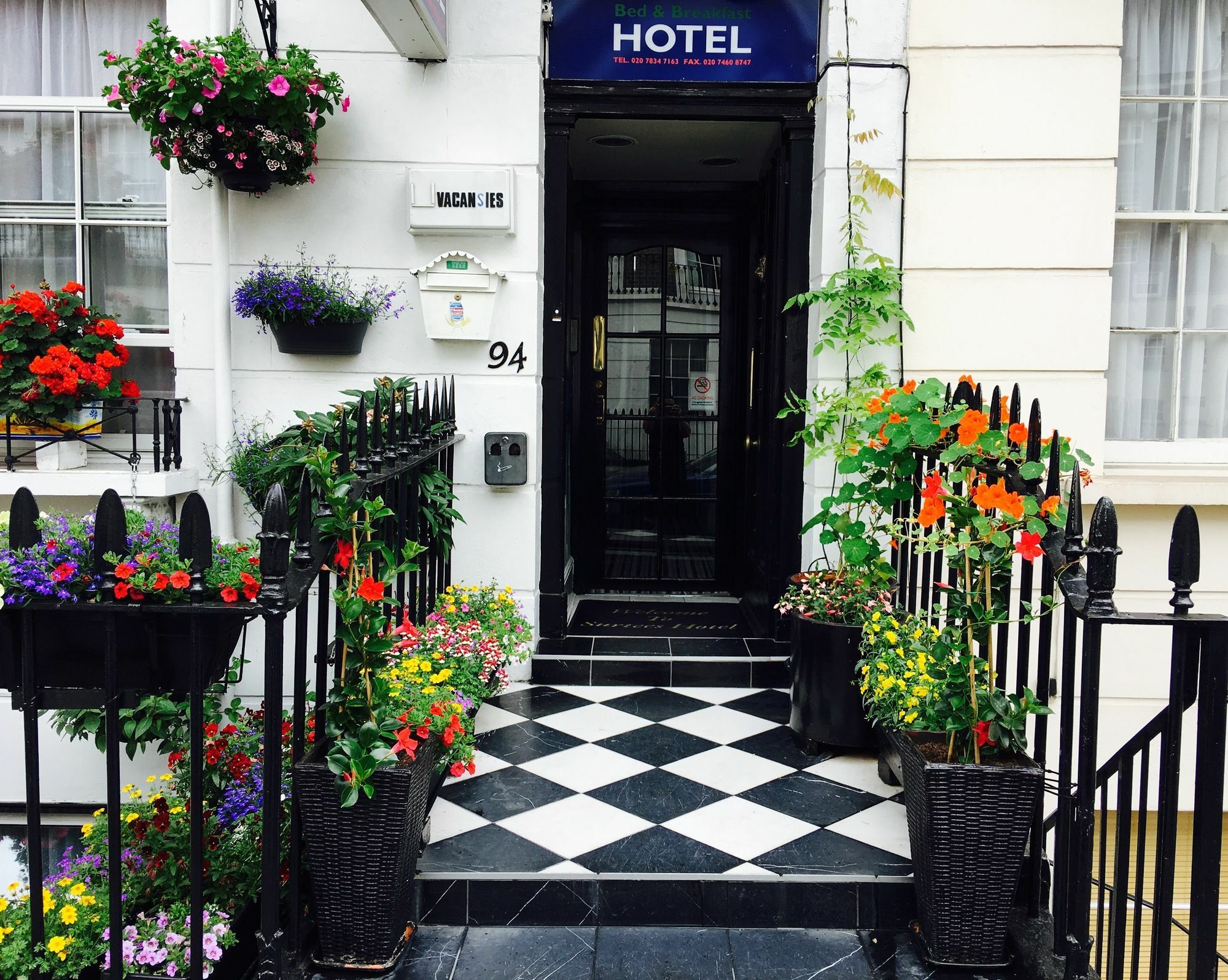 Guest house Surtees 2*