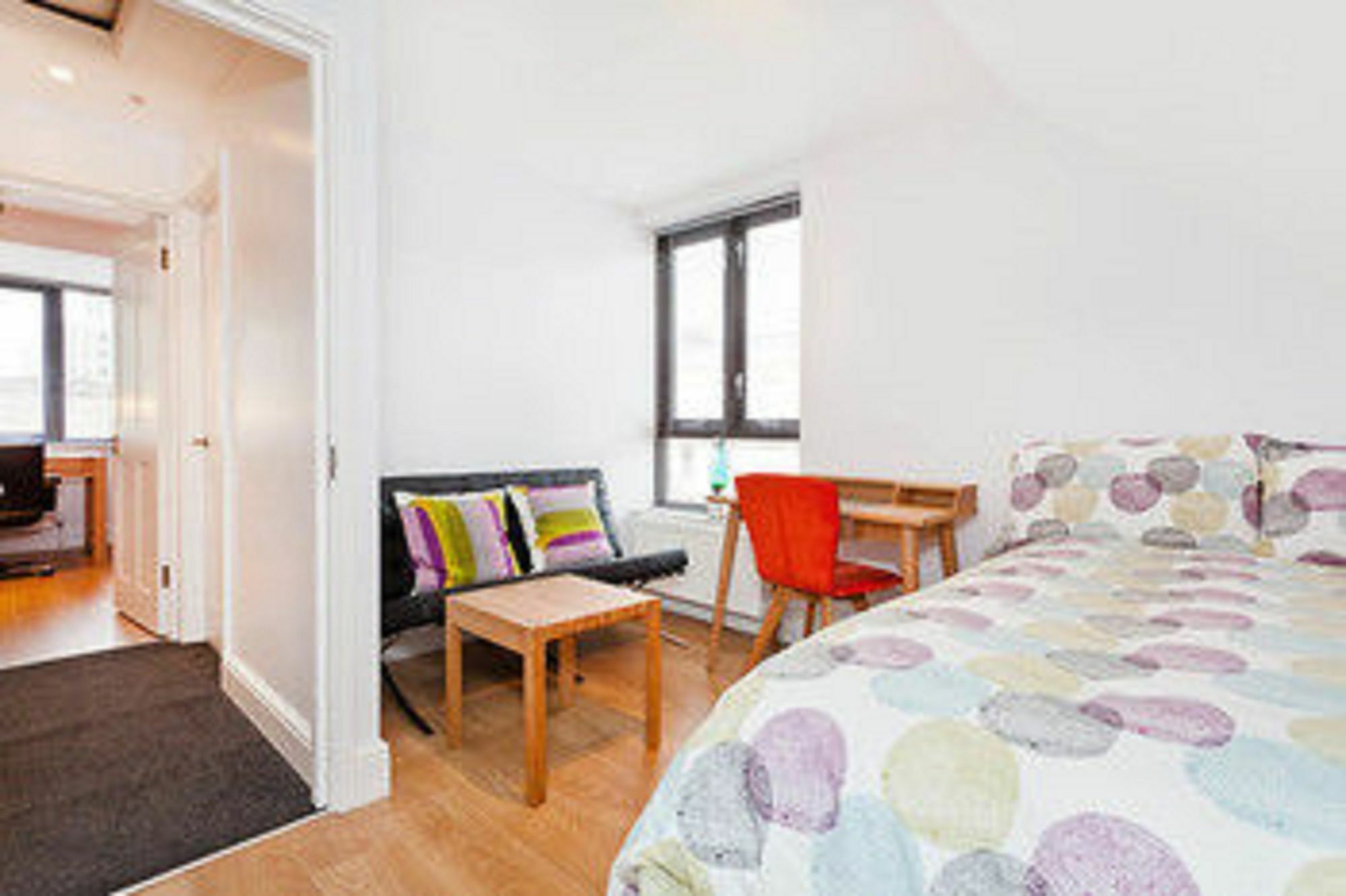 Kings Cross Apartment *