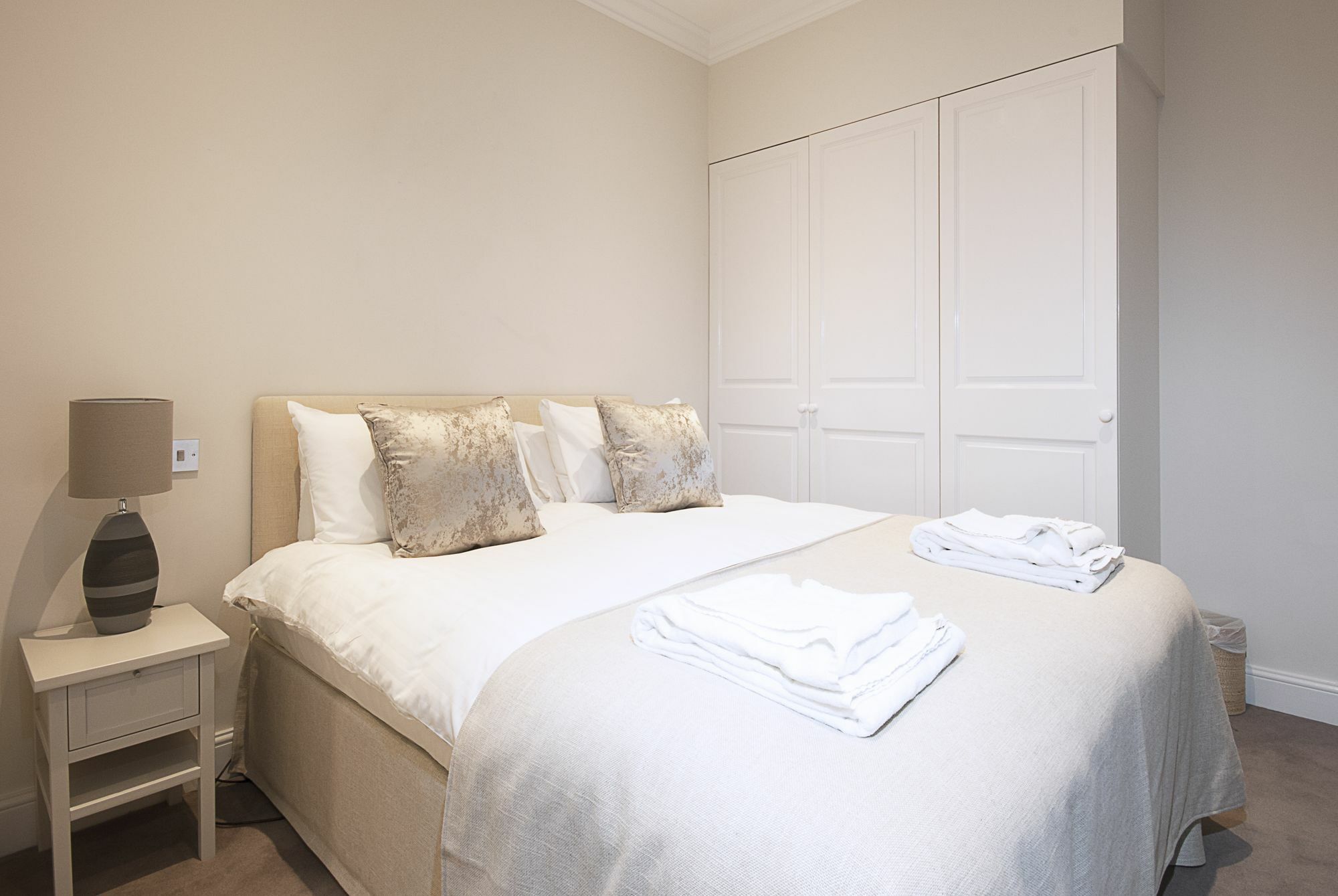 Apartahotel Manson Place 4*
