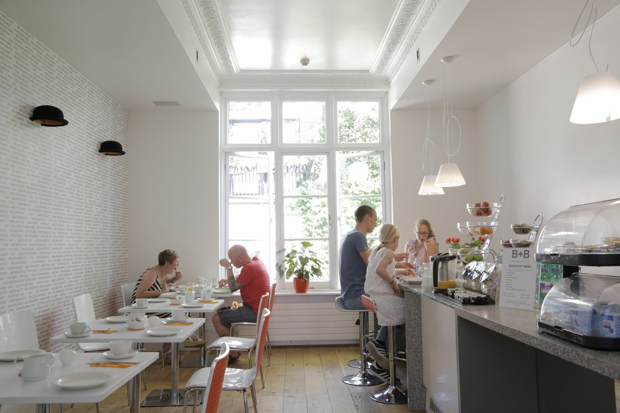 Belgravia Guest house 4*