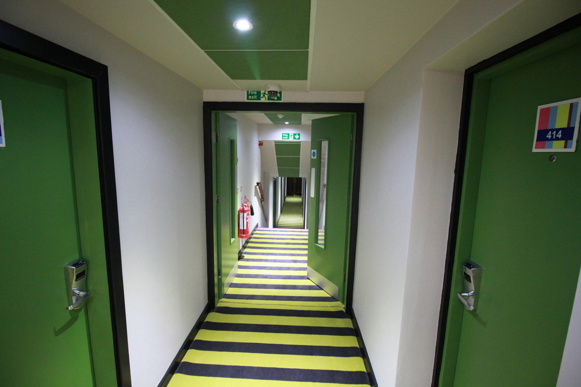 Western Peckham Hotel London