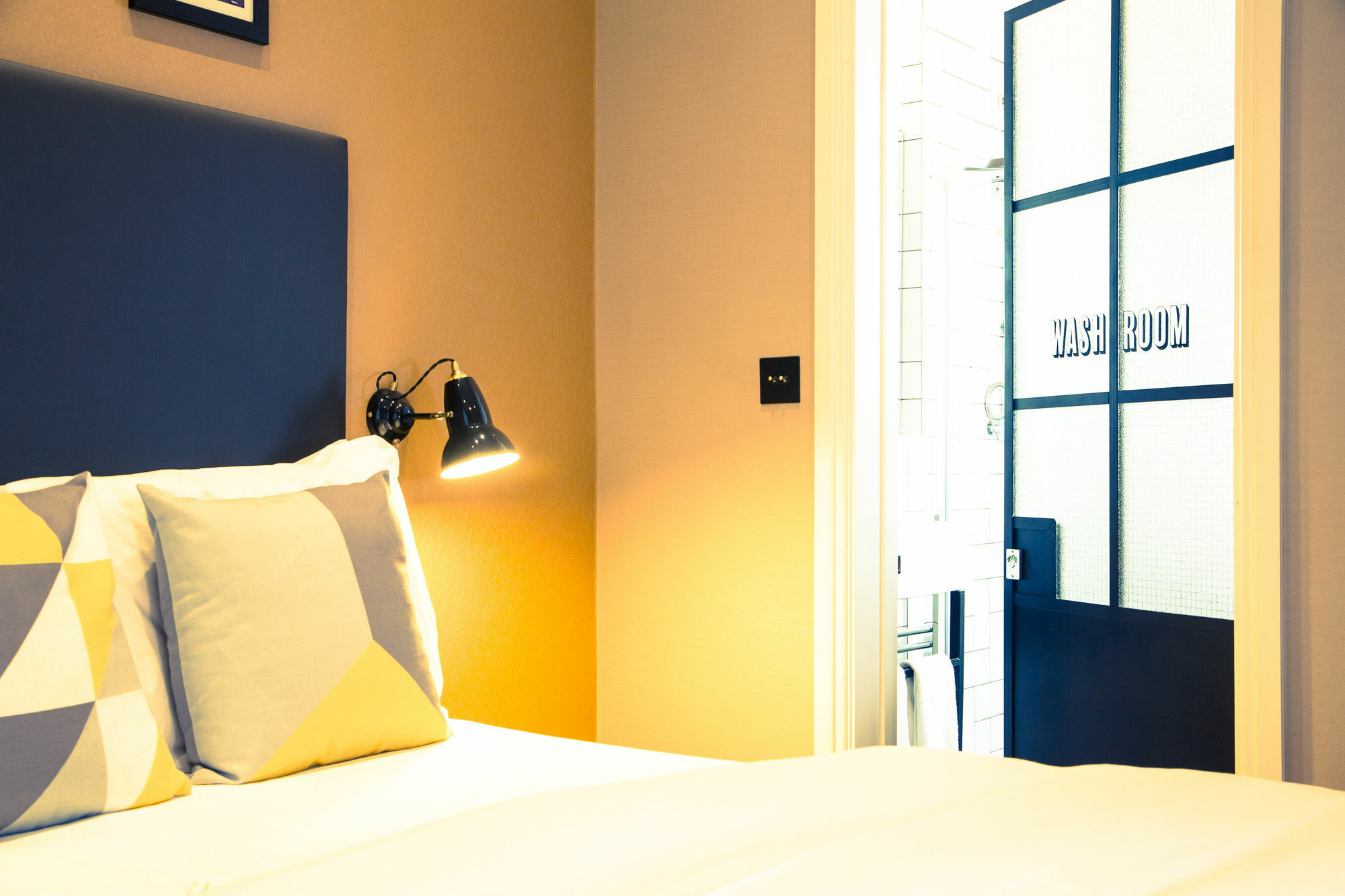 Room2 Hammersmith Townhouse 4*