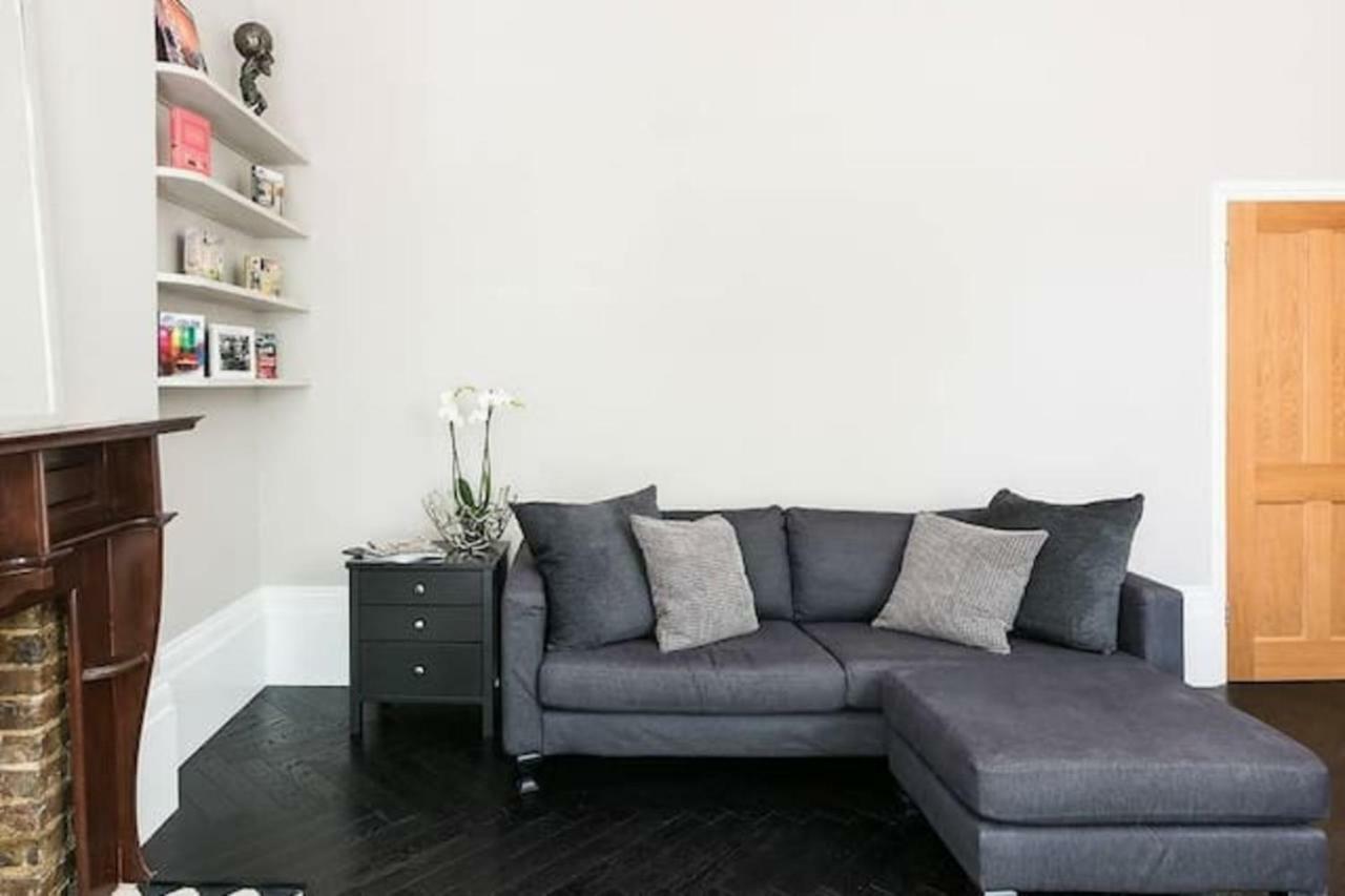 Punk Hip - Plush 1-bed In Camden Town London