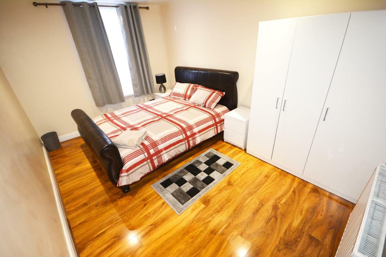 Zone 2 Three Bedroom Appartement
