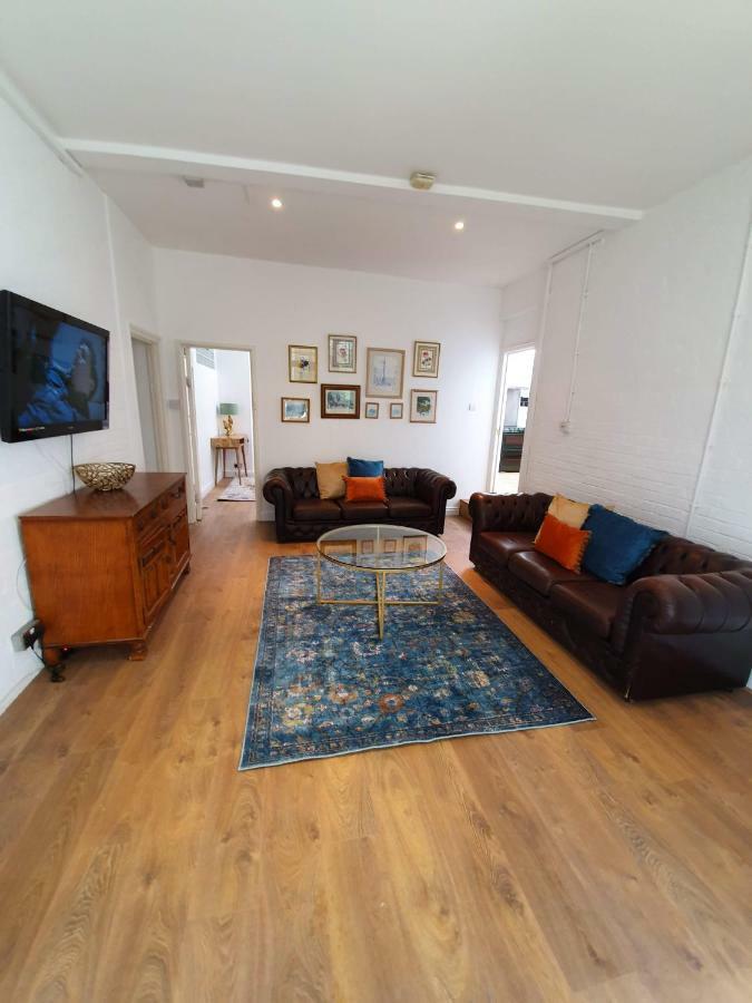 Destination 2 Three Apartment *