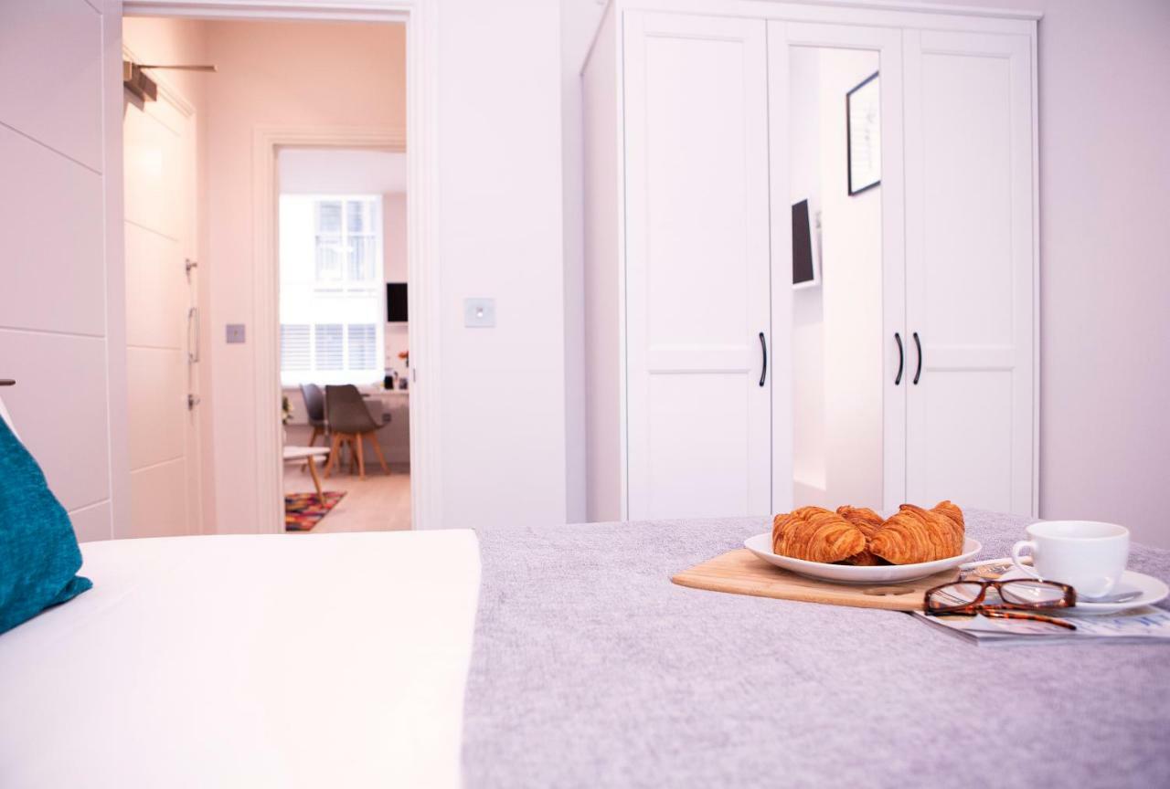 Quiet West End By Indigo Flats Apartment London