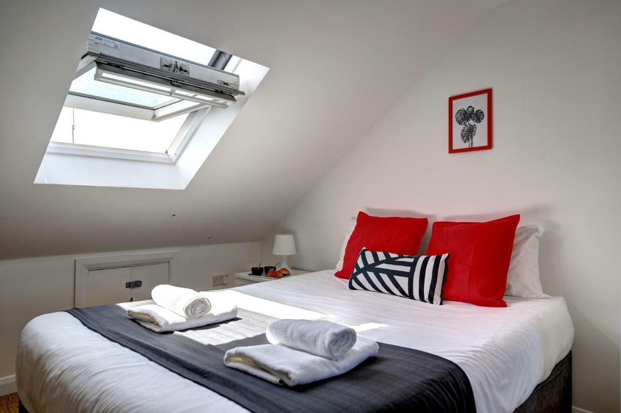Chaplin Apartments * London