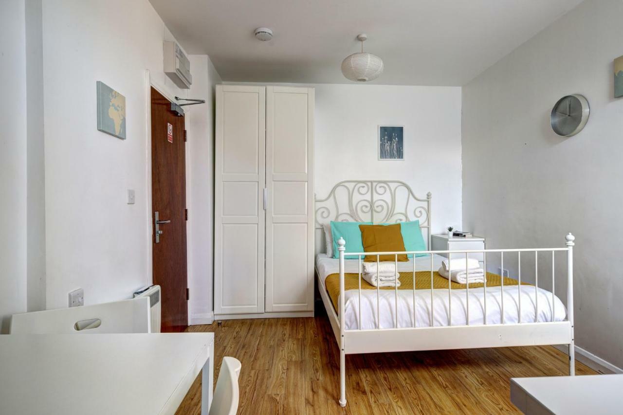 Chaplin Apartments London