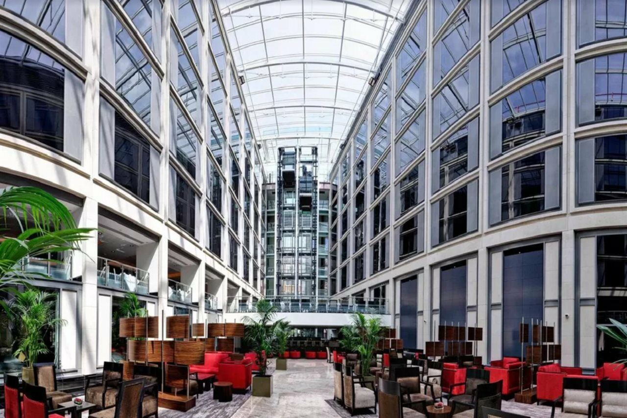 Hotel Leonardo Royal St Paul's 4*