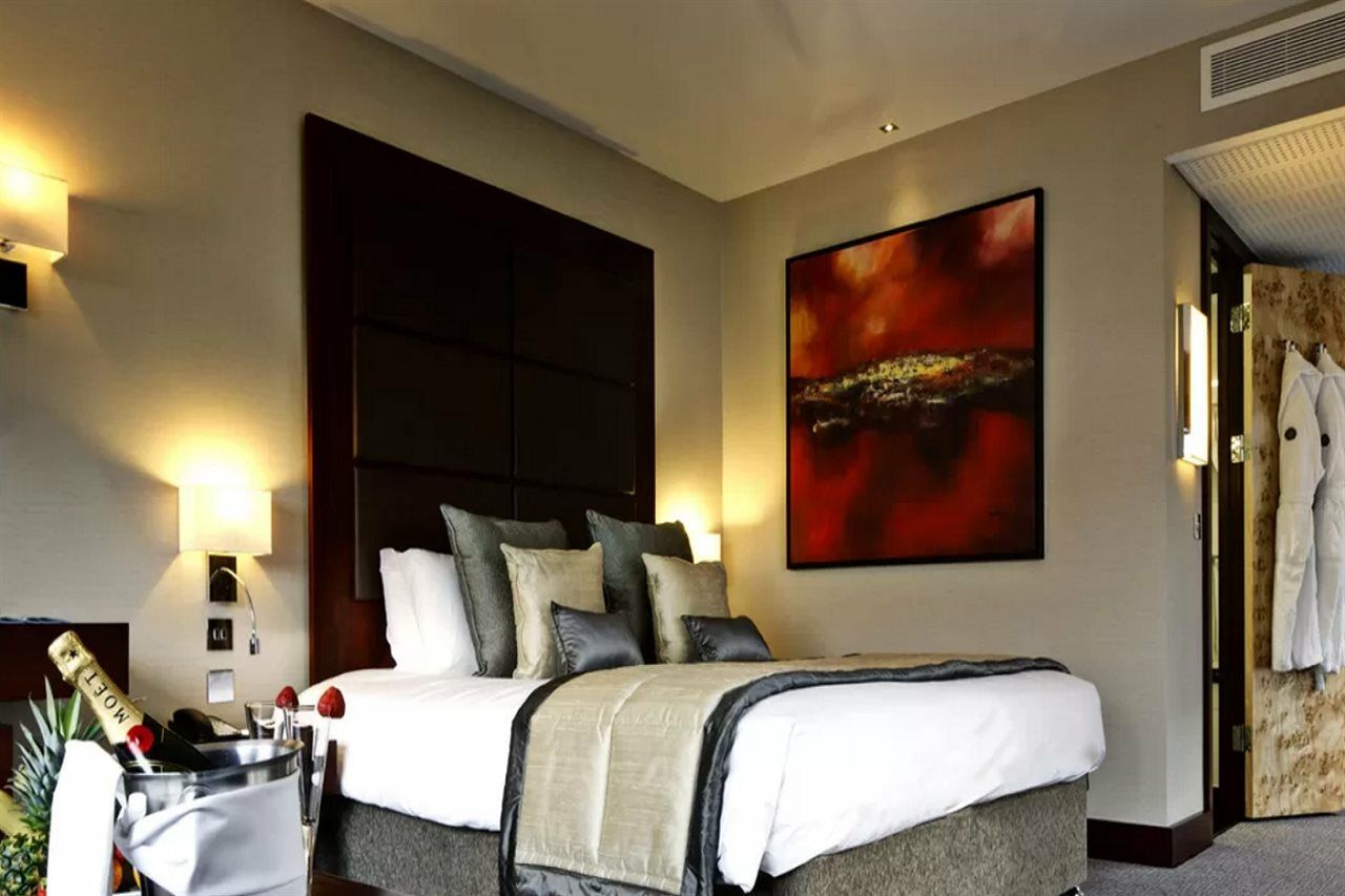 Hotel Leonardo Royal St Paul's 4*