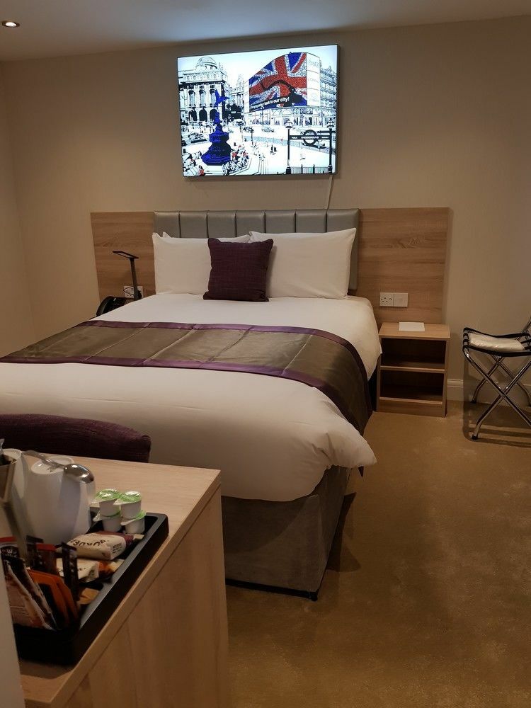 Oyo Townhouse 30 Sussex Hotel, Paddington Londen