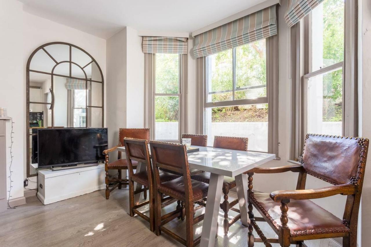 Delightful 2 Bed Garden Flat In Shepherd's Bush Apartment
