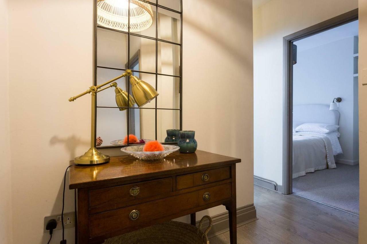 Apartment Delightful 2 Bed Garden Flat In Shepherd's Bush London