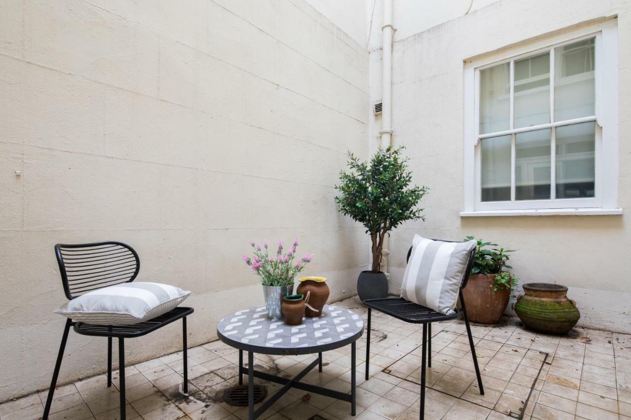Cleveland Square Mansions Apartment London