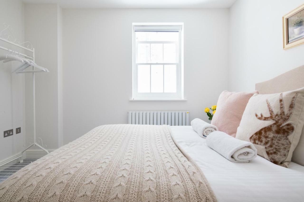 Rainsford Mews Apartment