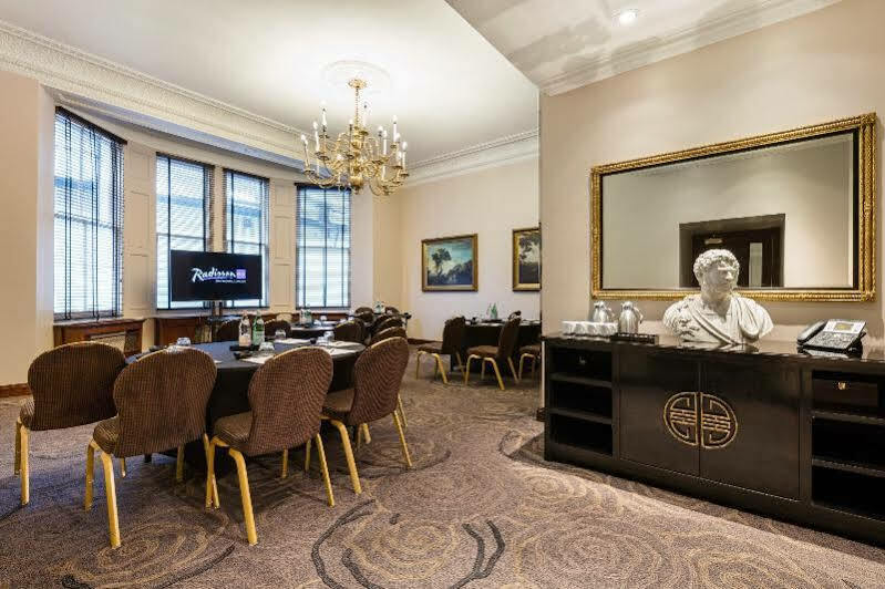Hotel Radisson Blu Hotel, South Kensington - Formerly Vanderbilt 4*