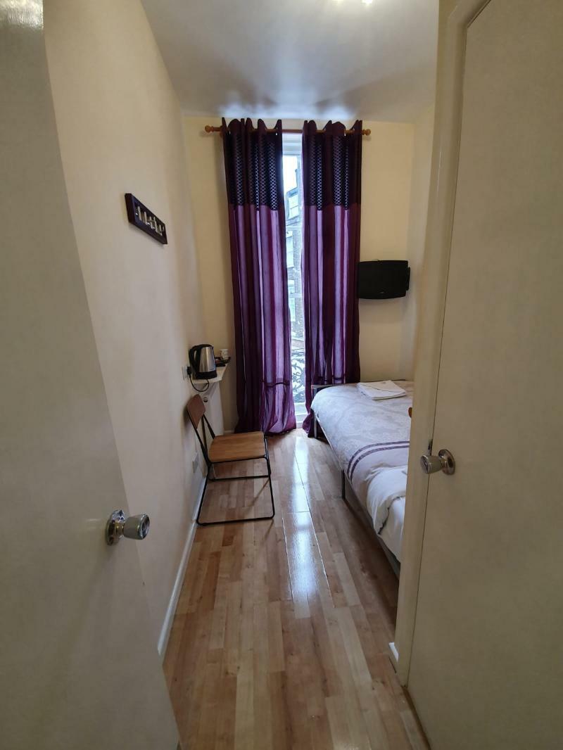 Kings Cross Hotel 2*