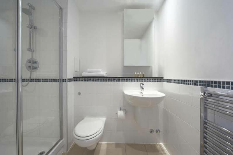 Apartahotel Marlin Bridge - Empire Square 4*