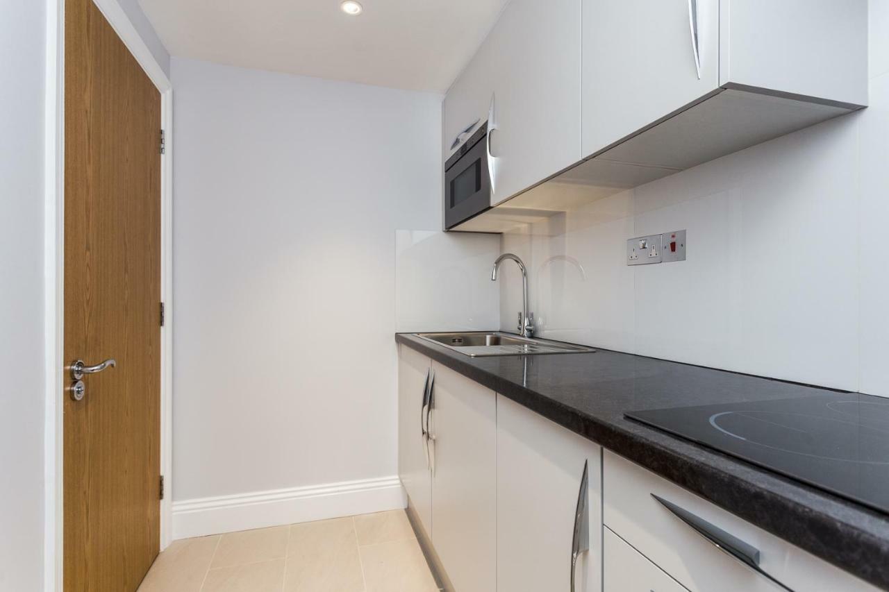 Courtfield Apartment