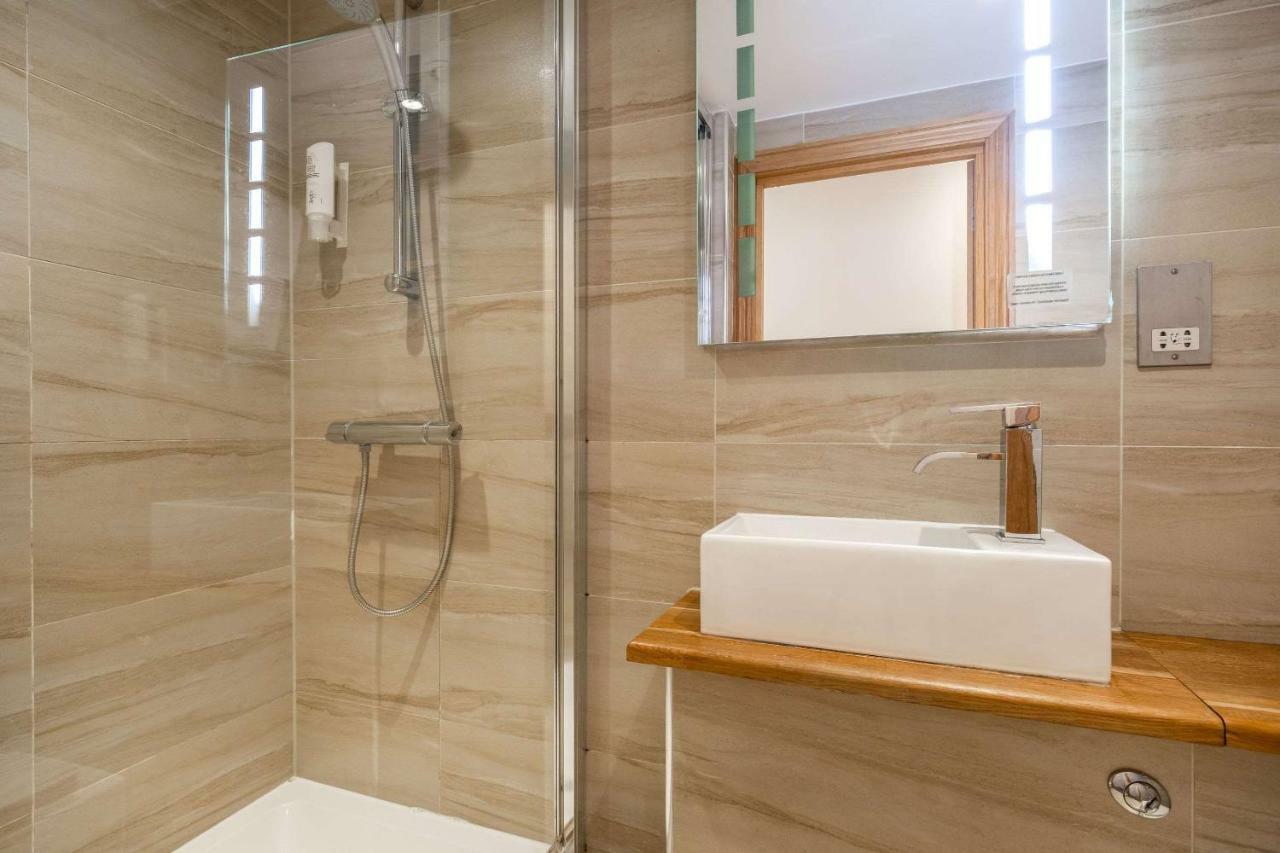Inn Comfort Hyde Park 3*