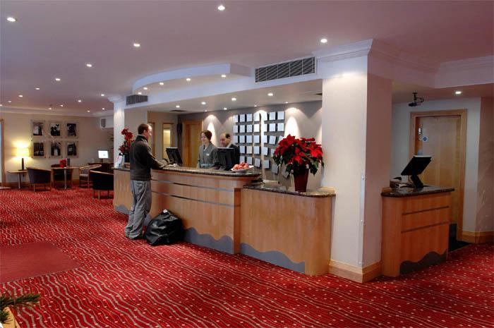 Thistle Trafalgar - Leicester Square 4* Londen