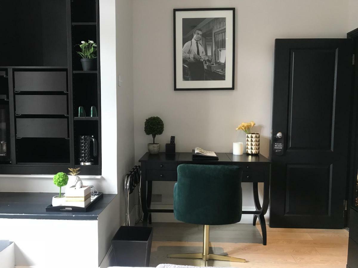 Bed & Breakfast Sakkson House & London