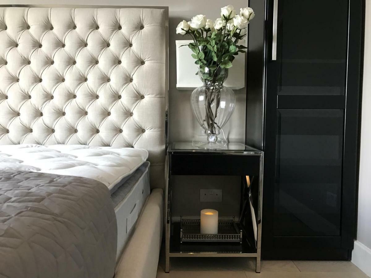 Bed & Breakfast Sakkson House & London