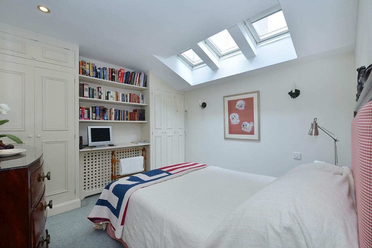 Ennismore Mews Holiday home *
