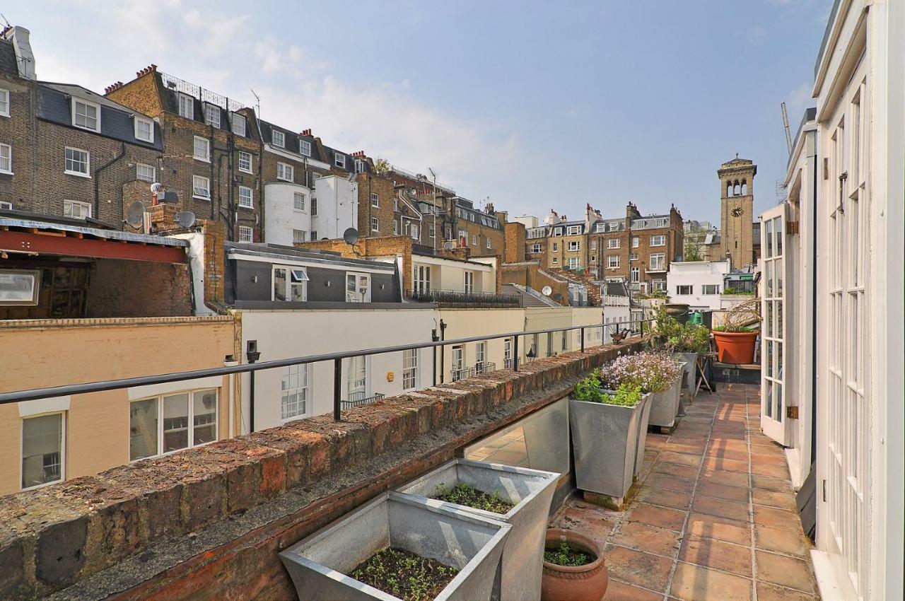 Ennismore Mews Holiday home