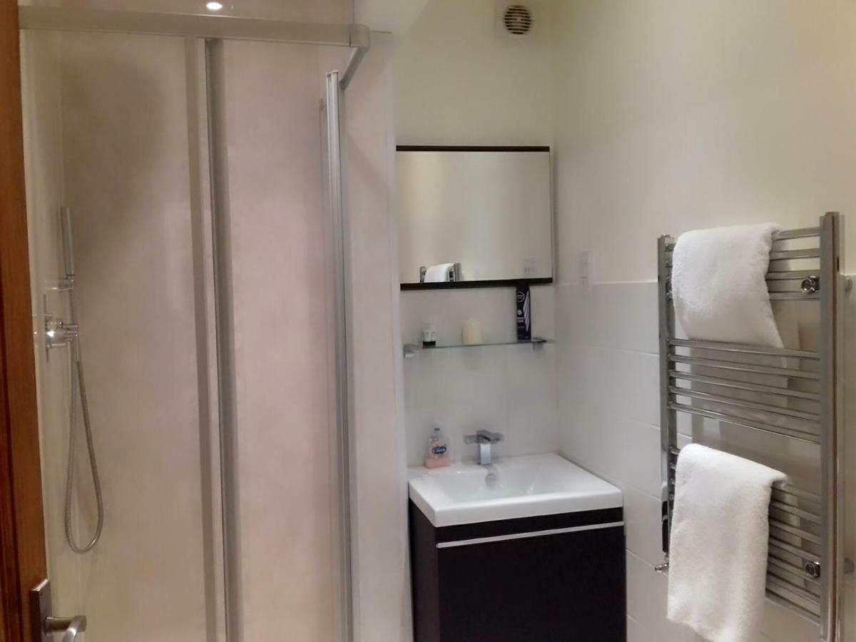 Lovely 1 Bed In Earls Court Appartement *