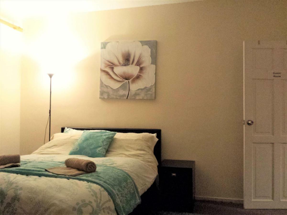 Welstead House Homestay *