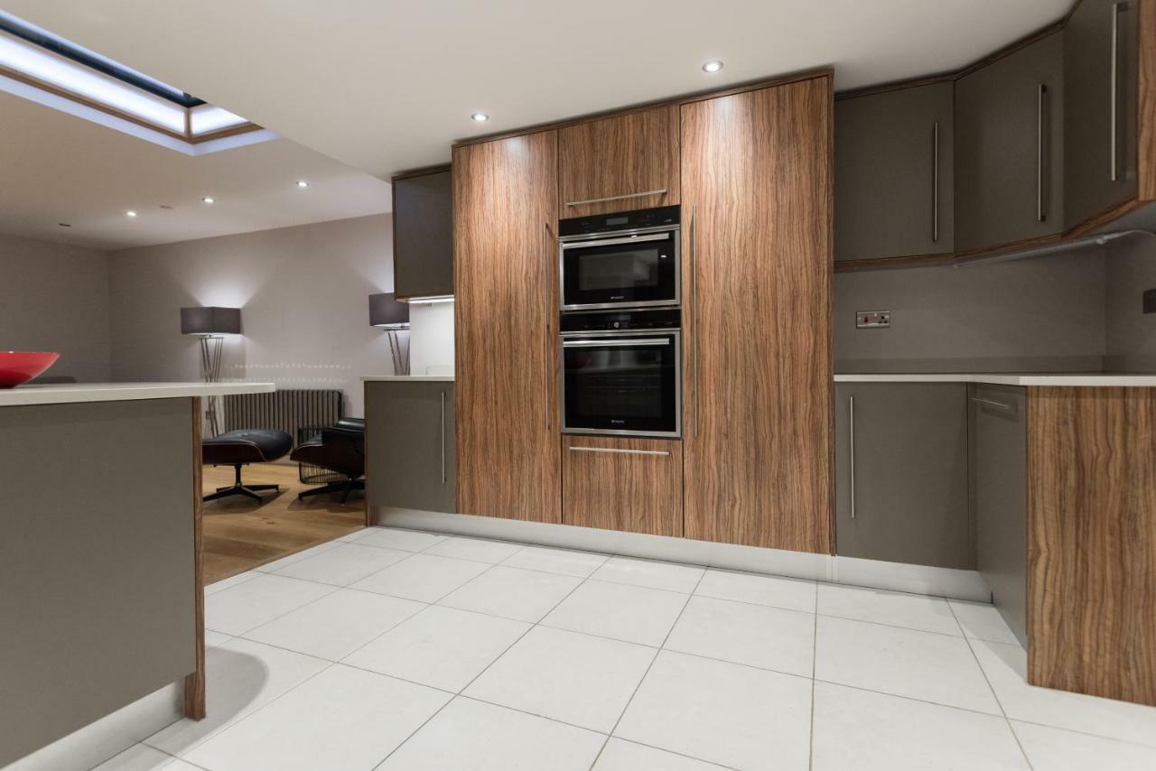 The Escalier Mews - Bright 3bdr Londen