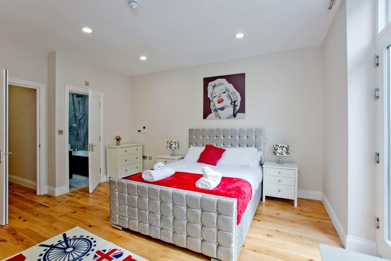 Apartment Flat 2, Cromwell Road 3 Bedroom *