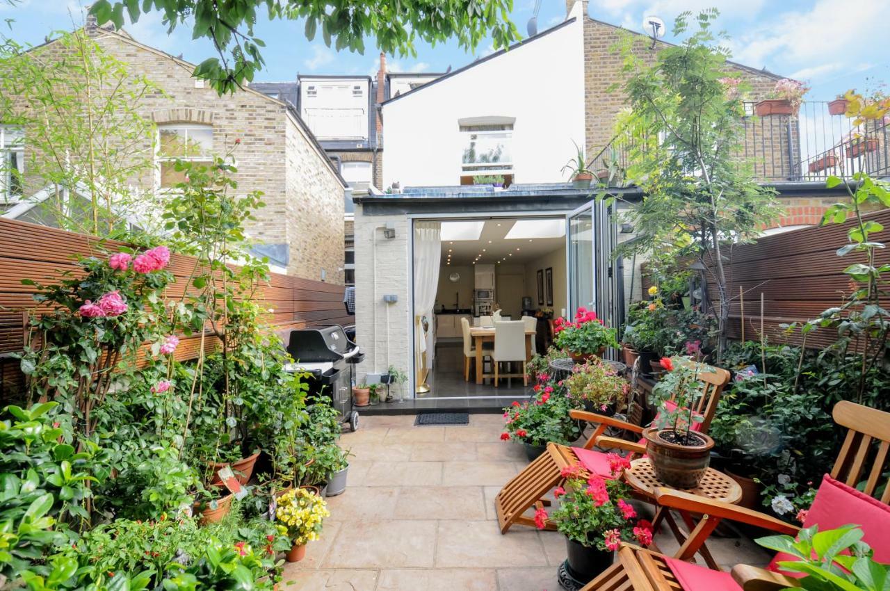 Georgiana's Bed & Breakfast London