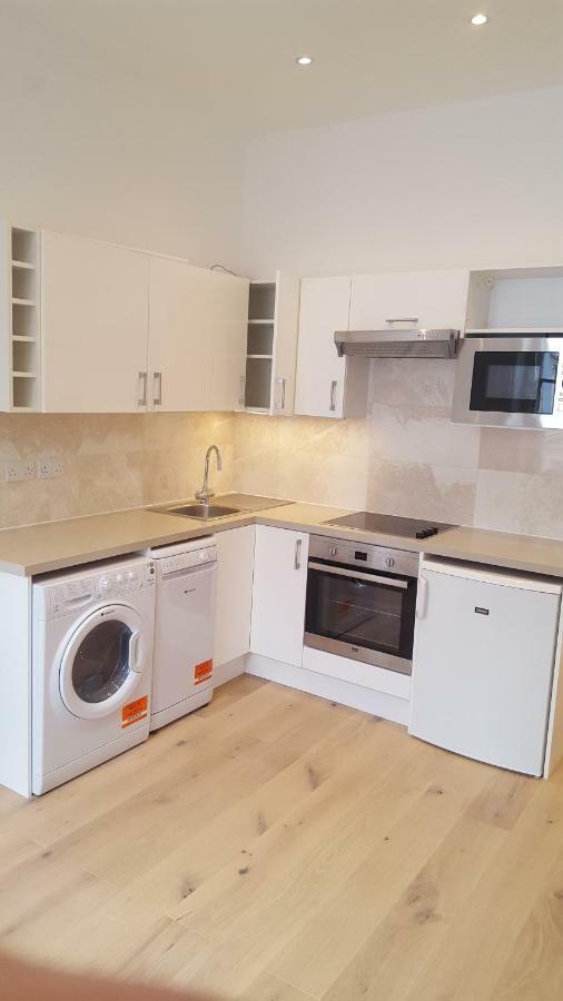 Appartement Luxury One Bed Next To Hyde Park Londen
