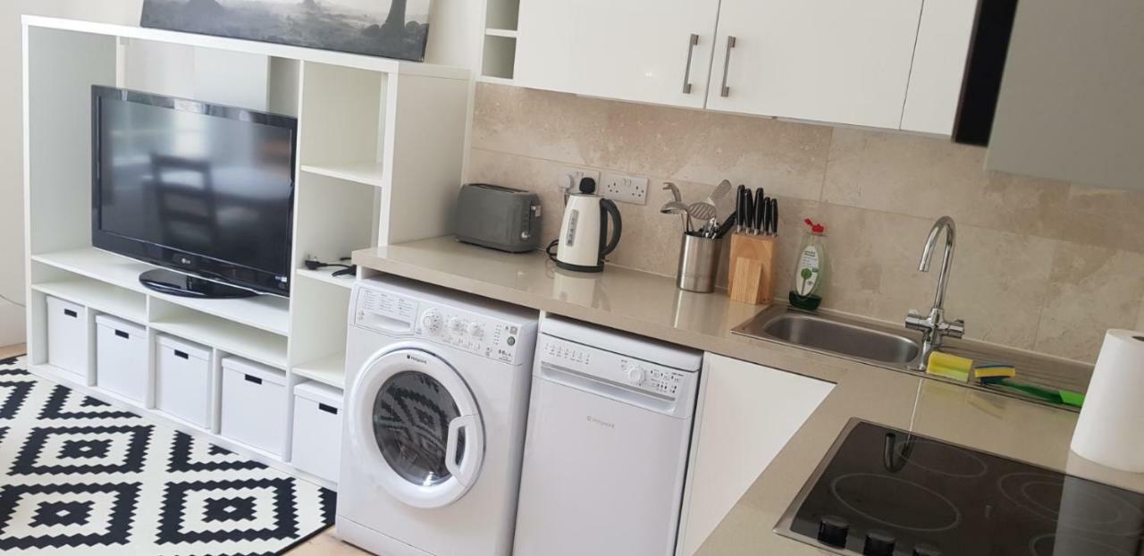 Luxury One Bed Next To Hyde Park Appartement *