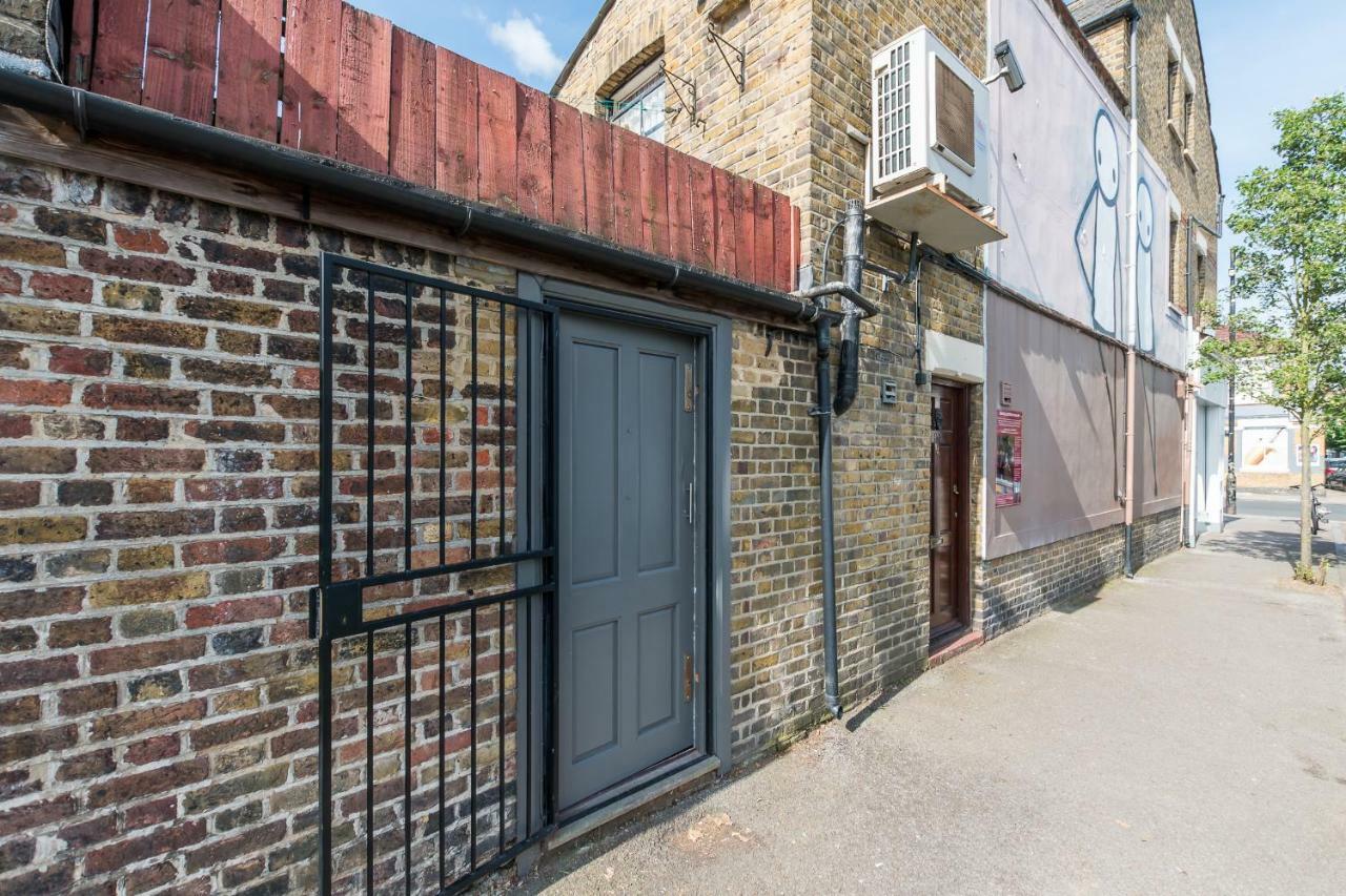Apartment The Stables, To The Rear Of 133 Lordship Lane London