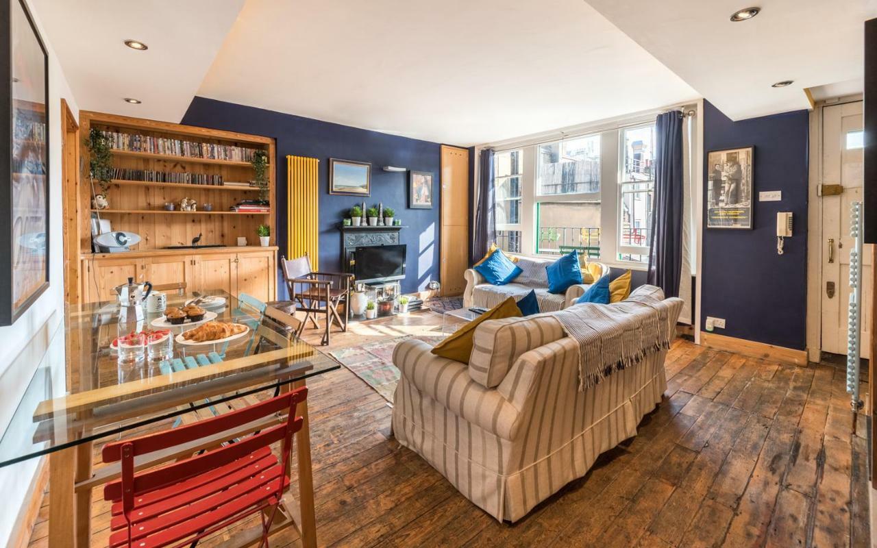 Apartment Artistic And Soulful Carnaby Street Movie Pad