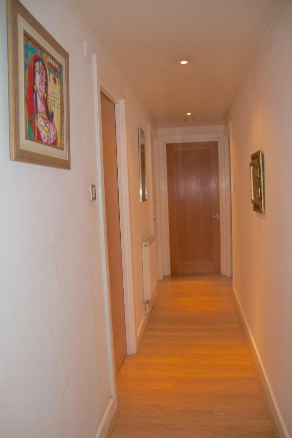 Thames View Apartment *