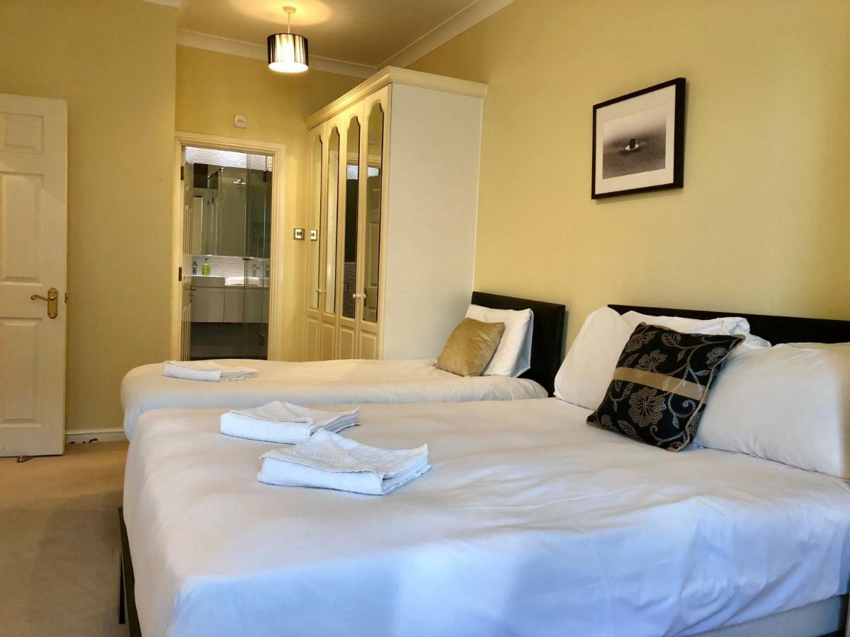 Apartment Next To Victoria Station London