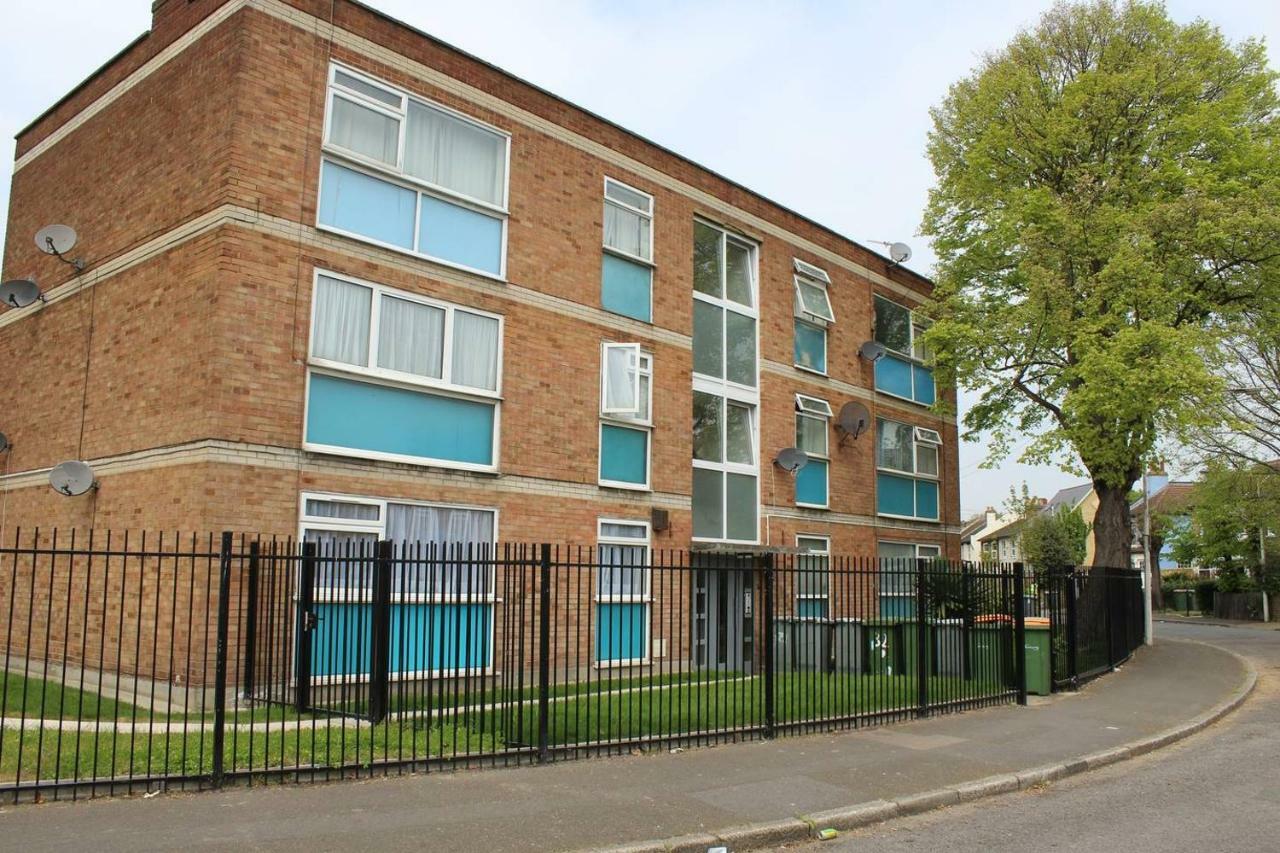Appartement 25 Idmiston Road *