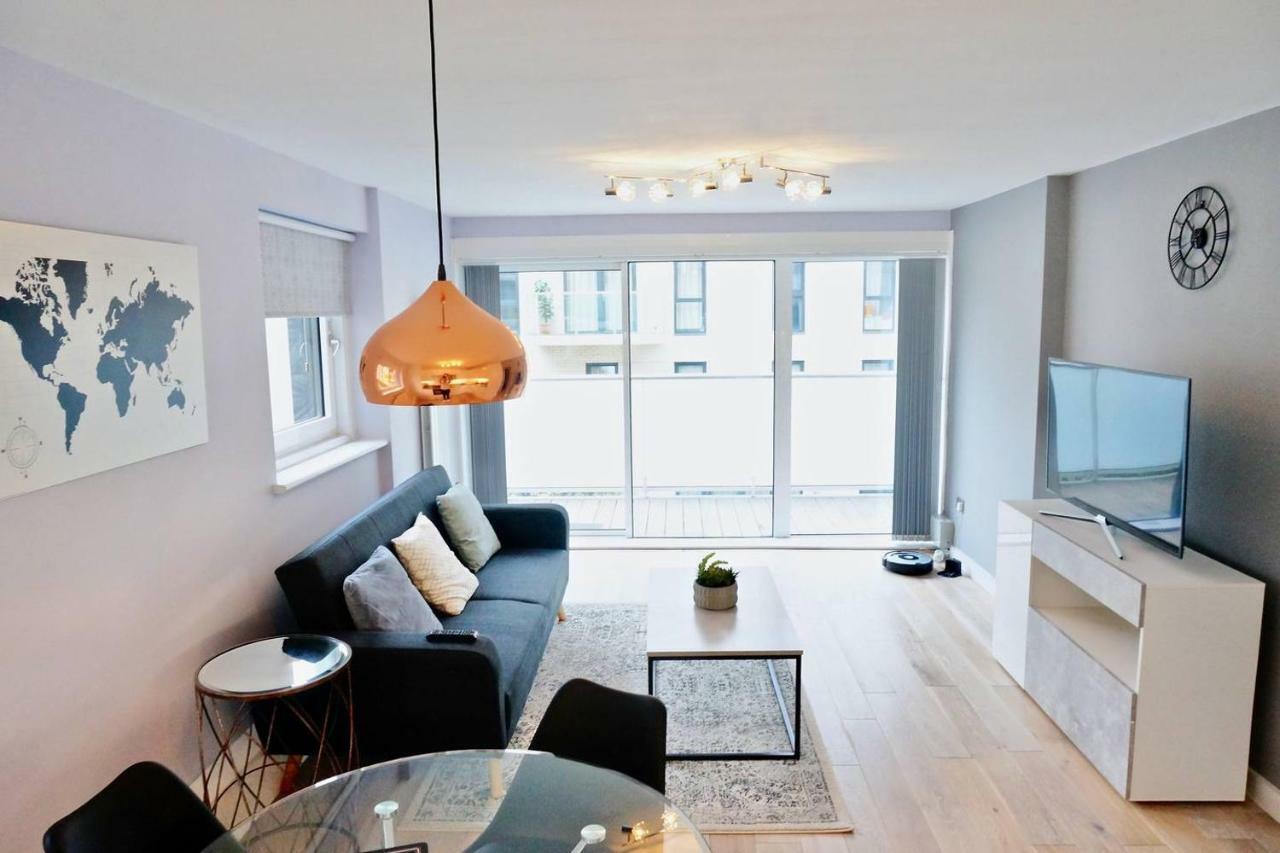 2br/2bath Luxury Modern Flat In The City Apartment London