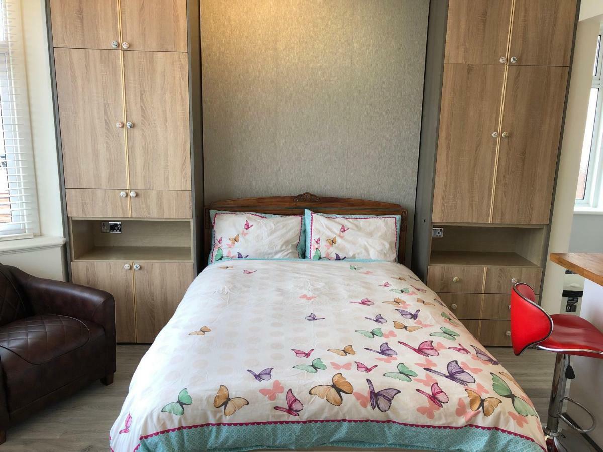 Apartment Chic And Comfortable Flat In London, Wimbledon *
