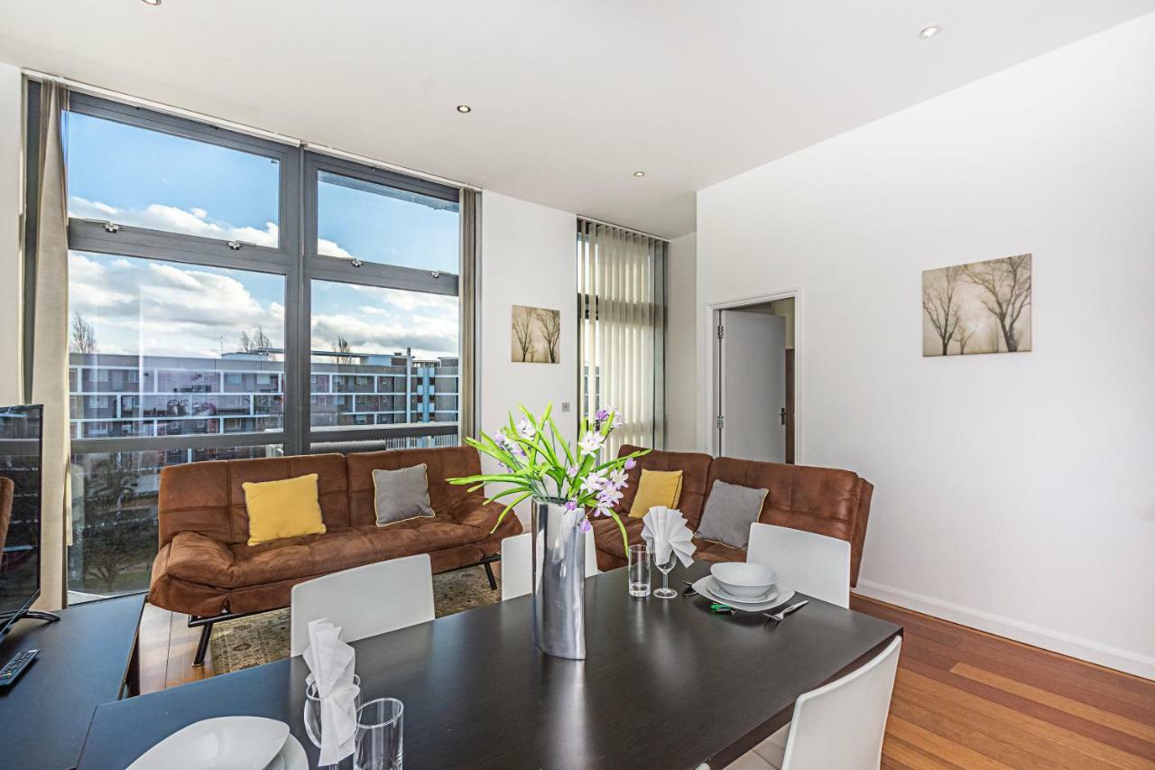 Splendid 3 Bedroom In Angel/kings Cross Appartement Londen
