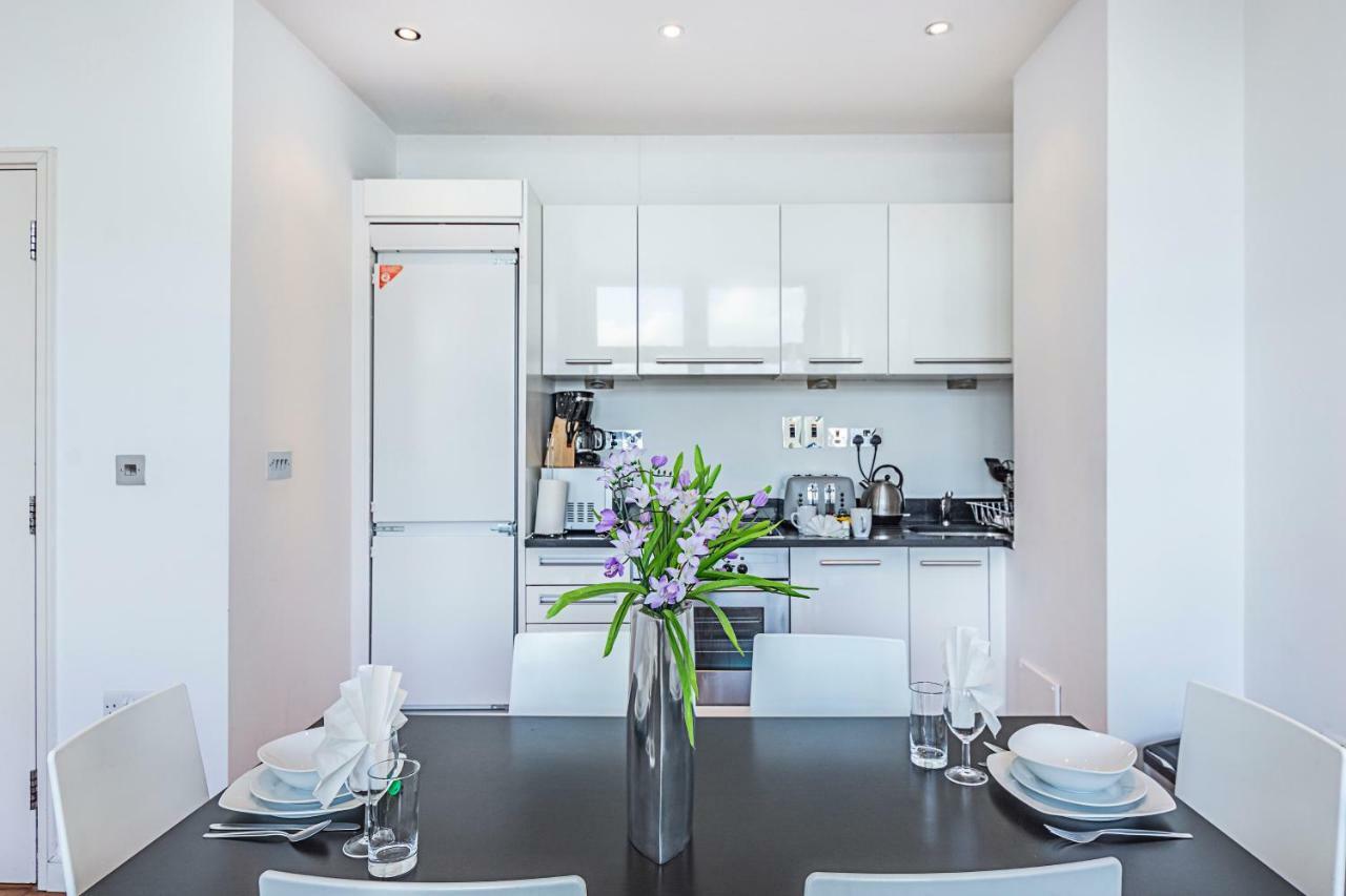 Splendid 3 Bedroom In Angel/kings Cross Appartement Londen