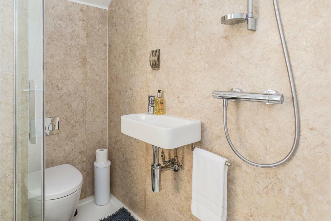 Beautiful Pied-a-terre To Explore * London