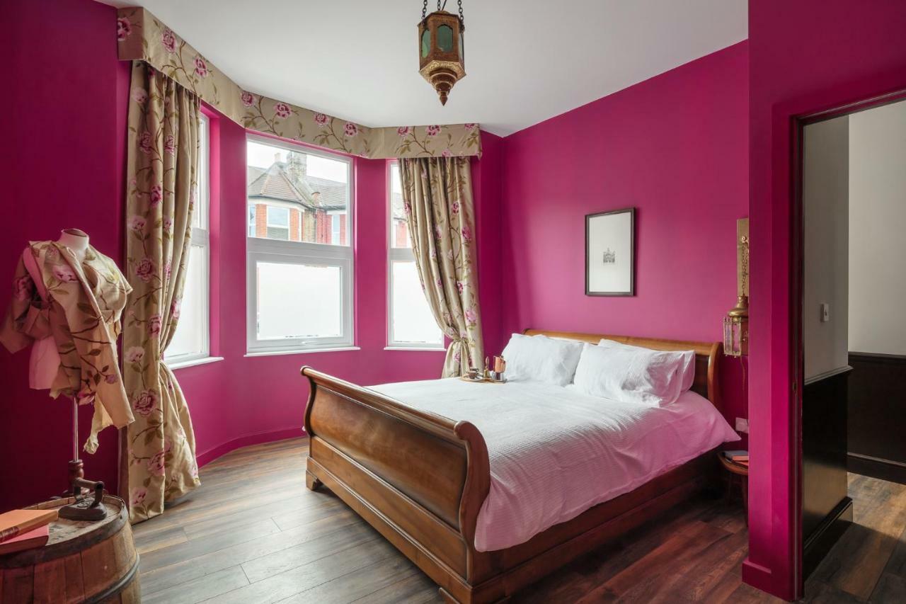 Courcy Road - 7 Bedroom - Sleeps Up To 22 Londen