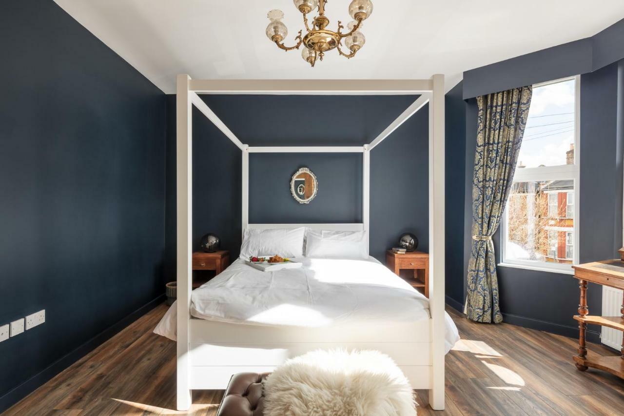 Courcy Road - 7 Bedroom - Sleeps Up To 22 Appartement Londen