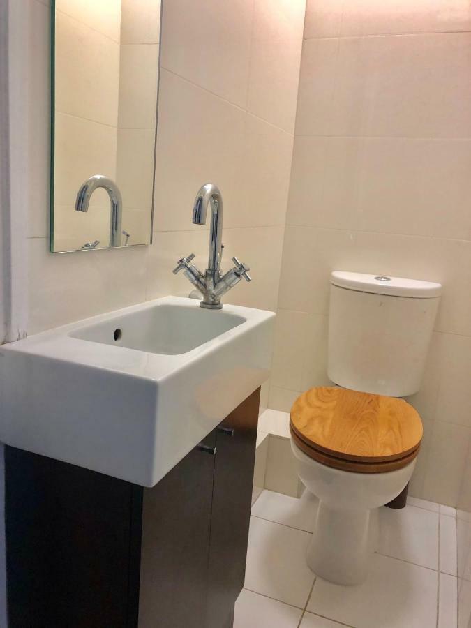 Apartamento Stylish In Victoria